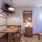 Studio divisible 4 pers, balcon, animaux admis - FR-1-353-63 - 拉普拉涅