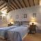 Villa I Cipressini piscina riscaldata spa Toscana