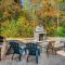 Peaceful Mountain View- Hot Tub- Pool Table- Fire Pit-Fenced Yard-Pet friendly- Pool & Pond - 赛维尔维尔