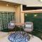 Scott Casa - Walkable to Old Town Scottsdale, vibrant space, inviting patio! - Scottsdale