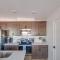 Modern Bozeman Condo with Balcony and Mountain Views! - بوزمان