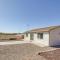 Charming Kingman Casita Less Than 1 Mi to Route 66! Charming Kingman Casita Less Than 1 Mi to Route 66!