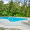 Luxe Poolside Escape in Julington Creek - 杰克逊维尔