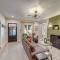 Less Than 9 Mi to Dtwn Tulsa Lovely Home with Yard and Deck! - Sand Springs