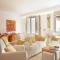 Modern apartment with balcony - Ojén