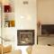 Modern apartment with balcony - Ojén