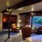 Howards Mountain Lodge