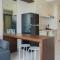 Comfort and Minimalist 2BR at Sky House BSD Apartment By Travelio - 当格浪