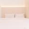 Restful and Comfy Studio at Serpong Garden Apartment By Travelio - 当格浪