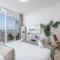 Bright and Stylish studio in JVC with skyline view - دبي
