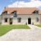 Country house, heated pool, nordic bath and great views - Couzon
