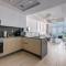 Luxury Azizi Mina Beachfront Apartments