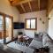 Chalet Close to Megève and the Ski Slopes - 阿尔利河畔普拉兹