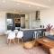 Tarifa Cozy House - Beach Front, Pool, Parking