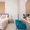 48 Rooms Split