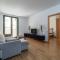 Near Ramblas apartment 3 room flat Min 32 days Parking optional - Barcelona