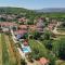 6 Bedroom Pet Friendly Home In Zmijavci