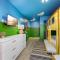Steps from Solara Clubhouse, Themed!, Private Pool - 基西米