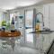 Steps from Solara Clubhouse, Themed!, Private Pool - 基西米