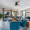 Steps from Solara Clubhouse, Themed!, Private Pool - 基西米
