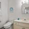 Walk to beach Secluded and private home and backyard - بروستر