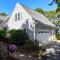 Walk to beach Secluded and private home and backyard - بروستر