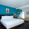 Royal 7 Budget Inn Motel