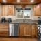 Moonridge Chalet - Newly Built, Hot Tub, Foosball, Fire Pit - Big Bear Lake