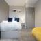 Large 4-Bed House in Doncaster - Sleeps 11 Adults with FREE Parking - Hosted by Stay Host Save - Doncaster