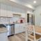 Walk to Beach Traverse City Condo on Front Street - 特拉弗斯城