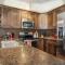 Stylish and comfy 2BR condo near Hot Springs - راديوم هوت سبرينغز