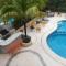5 BD Luxury Villa with Large Pool & Minutes from Beach - 阿文图拉斯港