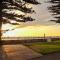 Seafield Tower Glenelg Apartment No 2