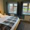 3 Bed Farnborough Air Accommodation