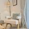 1BR Waters Edge apt in Yas Island with Private Balcony - Abú Zabí