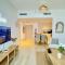 1BR Waters Edge apt in Yas Island with Private Balcony - Abú Zabí