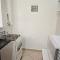Apartamento em Osasco 2 Quartos, wi-fi, estacionamento no local - أوساسكو