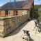 Enchmarsh Farm Byre - 彻奇斯特雷顿