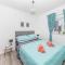 6 Bedroom Gorgeous Home In Drnis