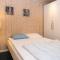 Charming Sauna Cottage-By Traum