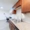 Spacious 1 Bedroom Apartment with pool & private patio! - 凤凰城