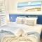 Coastal Luxe On Hastings St - 2 Bedroom