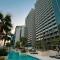 Luxurious New Studio! 2 Double Beds! Sleek Design & High-End Amenities in Dubai Downtown - 迪拜