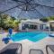 Amazing 8BR w Pool Lake ViewTons of Amenities - ديفي