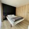 Modern and cosy ecolodge, shared heated pool, Les Mathes - Les Mathes