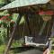Cottage PolyaNitsa окремий котедж з каміном