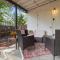 Vibrant and spacious 3 level home by park - 诺斯格伦