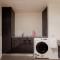 Inner-city 2 bedroom apartment - perfectly located