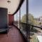 Inner-city 2 bedroom apartment - perfectly located