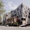 Inner-city 2 bedroom apartment - perfectly located